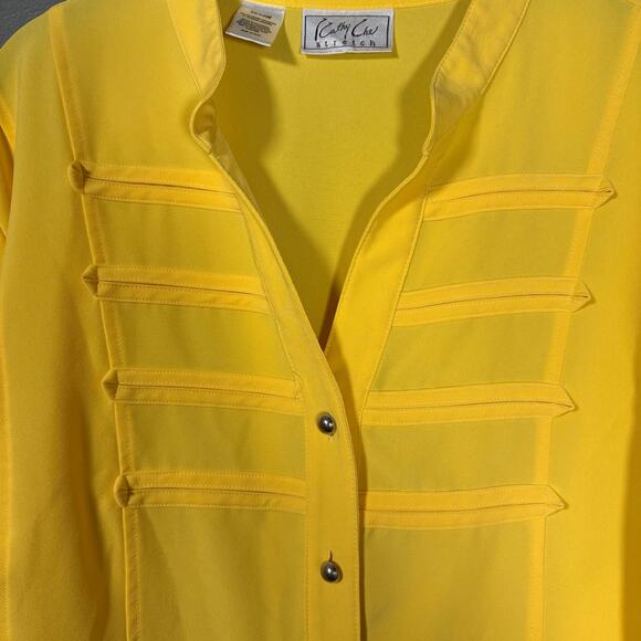 Kathy Che Bright Yellow Lagenlook Button Front Top - 22/24W - Women's Plus Size - Picture 4 of 6